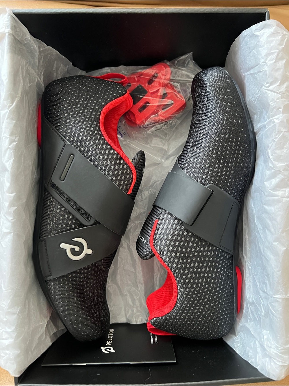 New in box! Peloton Cycling Shoes - Black Size Mens 10/ Womens 11.5